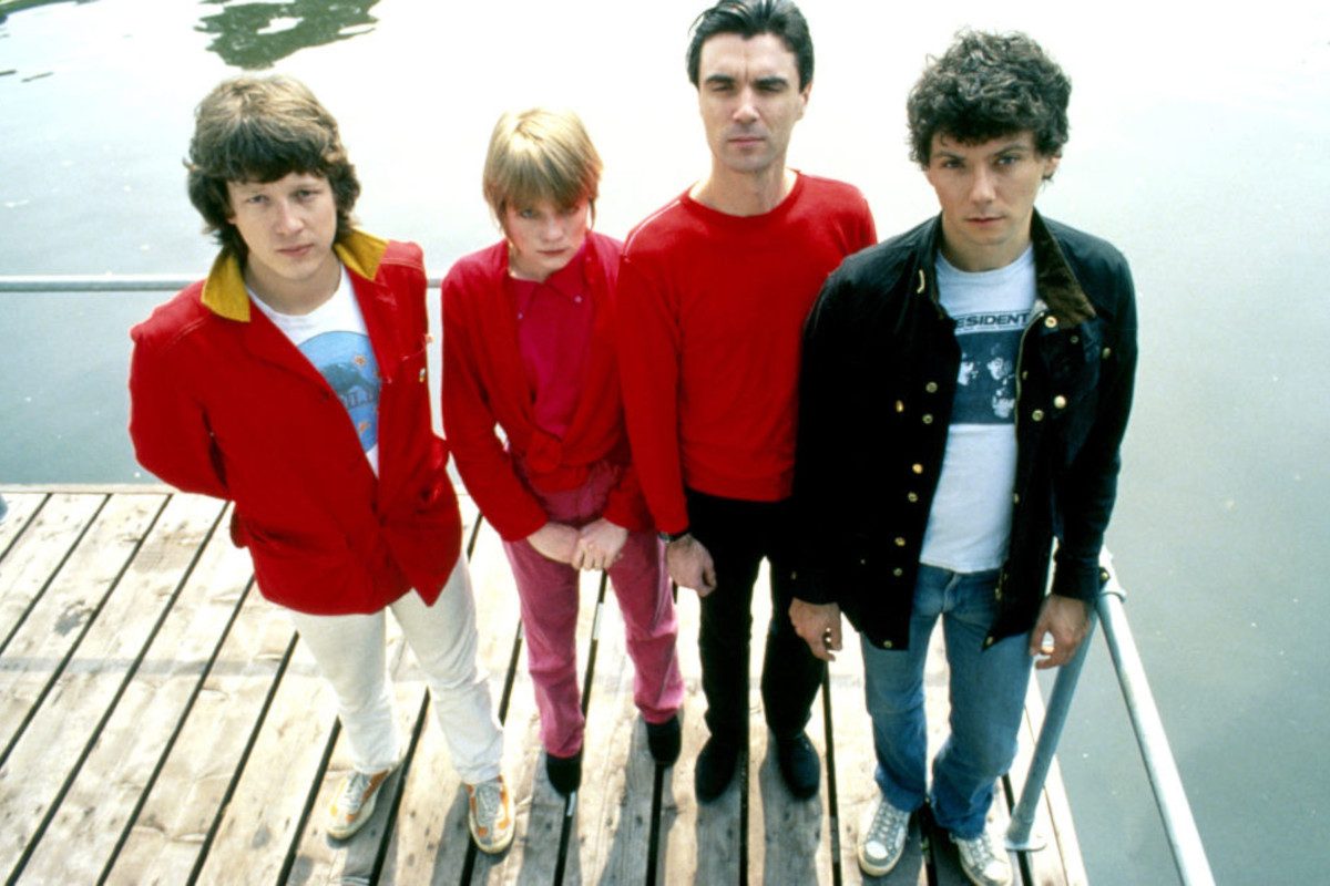 Talking Heads posed together, 1977