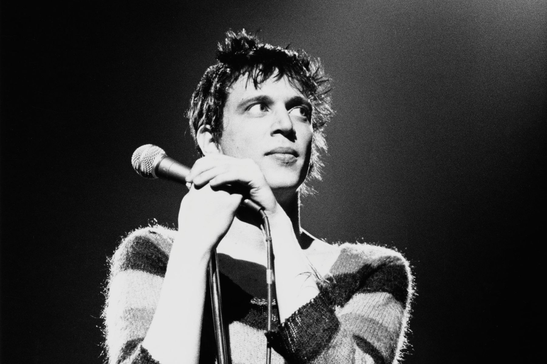 American singer, songwriter, bass guitarist and writer Richard Hell performing live with the Voidoids, circa 1977