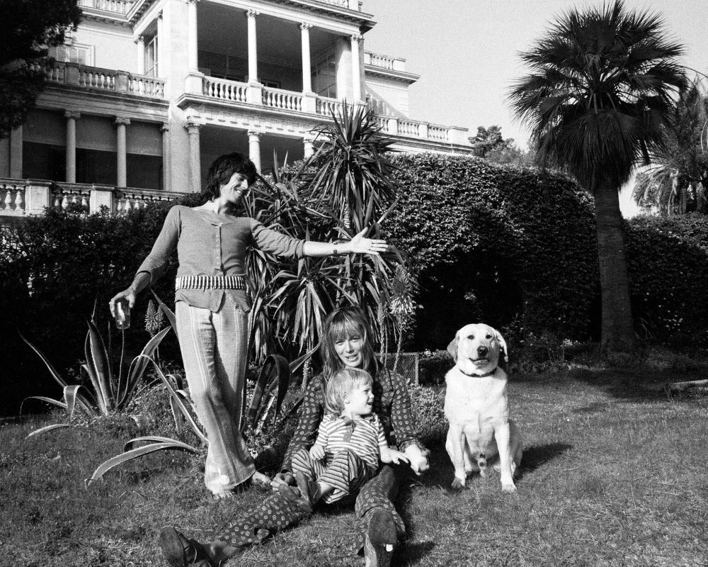 Keith Richards of the Rolling Stones with Anita Pallenberg and their son Marlon, 1971