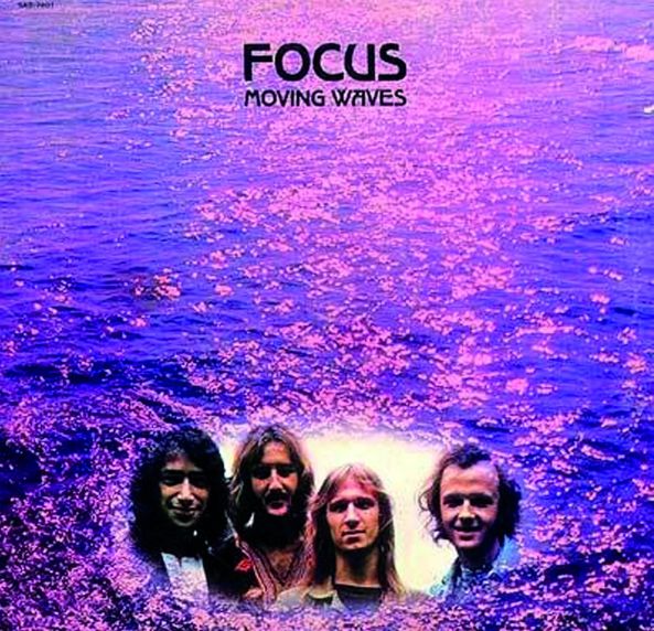 Focus - Moving Waves