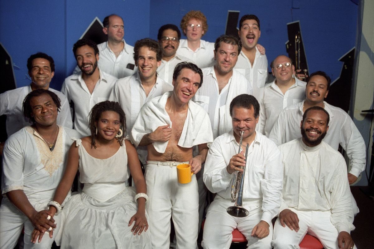 David Byrne and band, Rei Momo tour, 1990