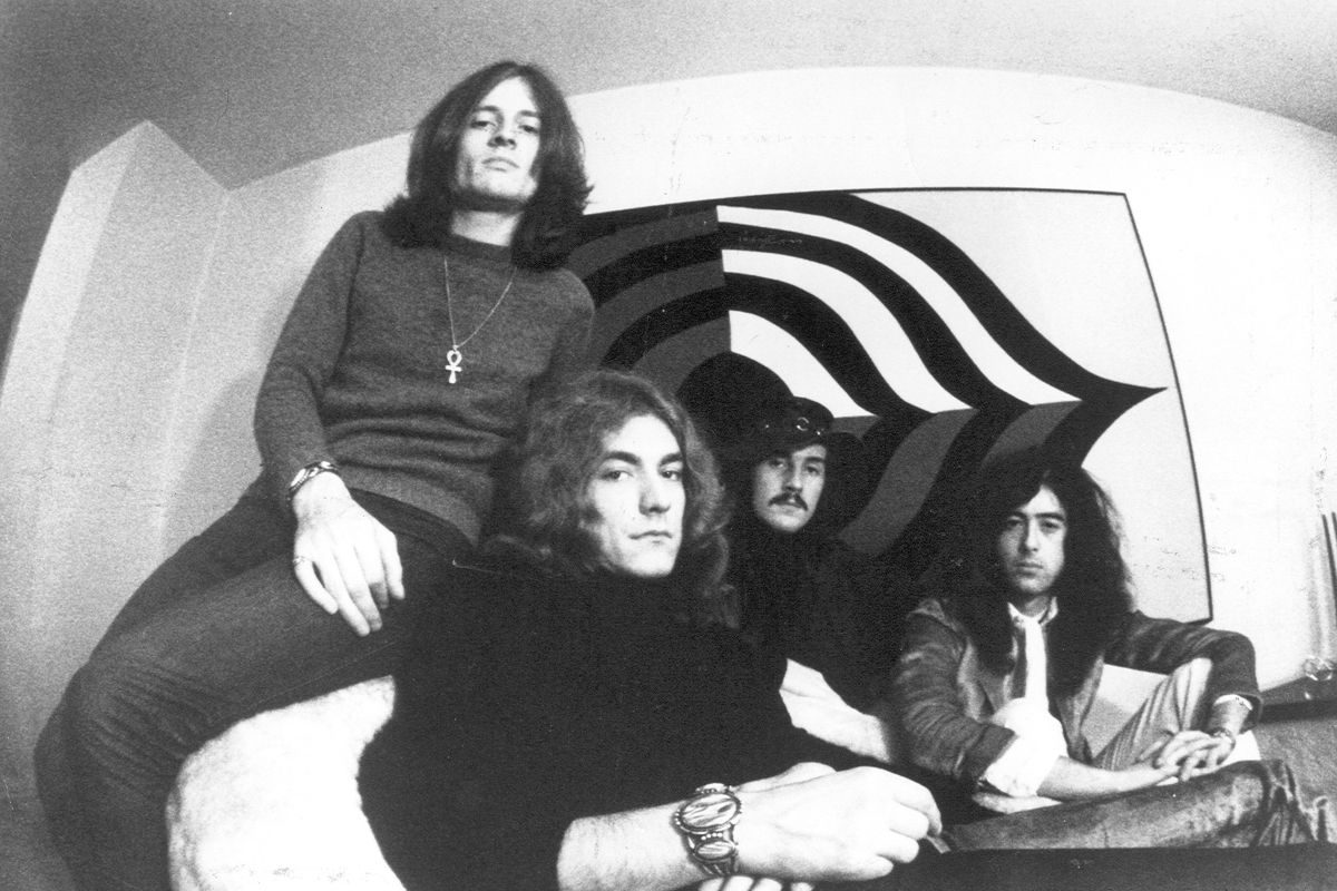 Led Zeppelin, 1971. L-R: John Paul Jones, Robert Plant, John Bonham, Jimmy Page