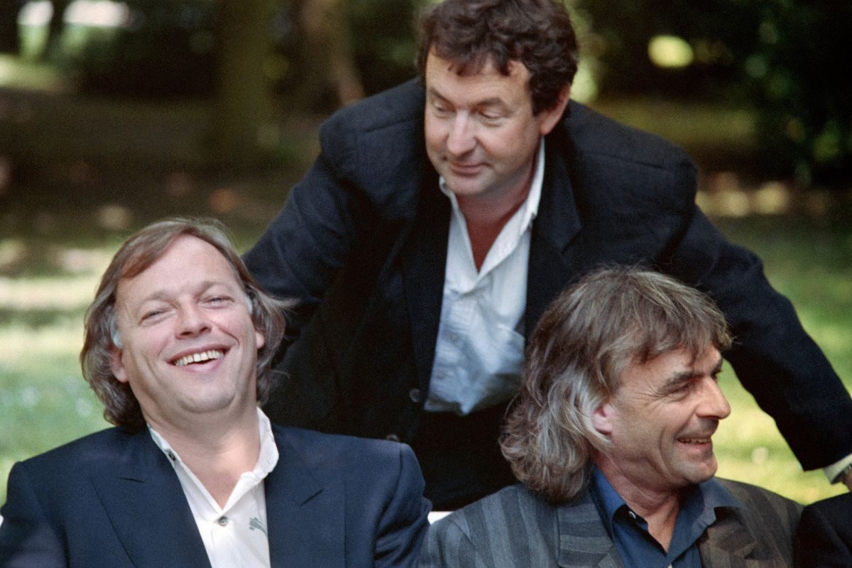 Pink Floyd (L-R David Gilmour, Nick Mason, Rick Wright) head out on tour in 1988 – their first concerts since Roger Waters’ departure in 1985