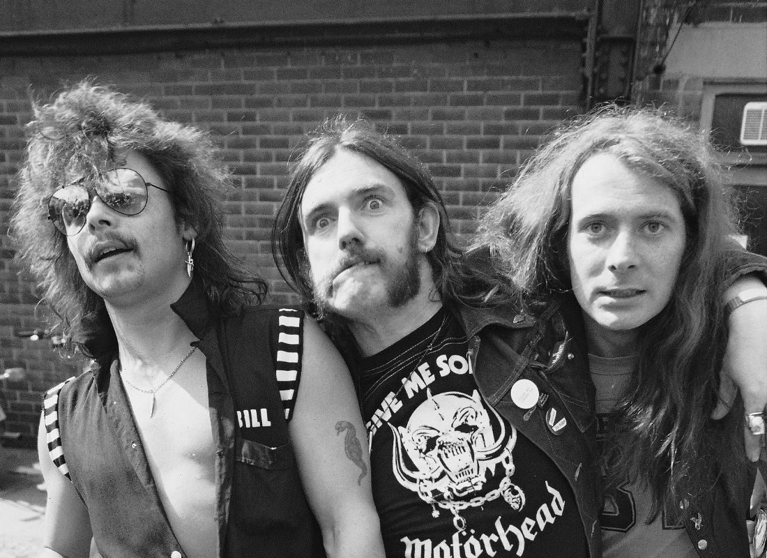 British hard rock band Motorhead backstage at Reading Festival, 24th August 1979. L-R Phil Taylor, Lemmy, Fast Eddie Clark