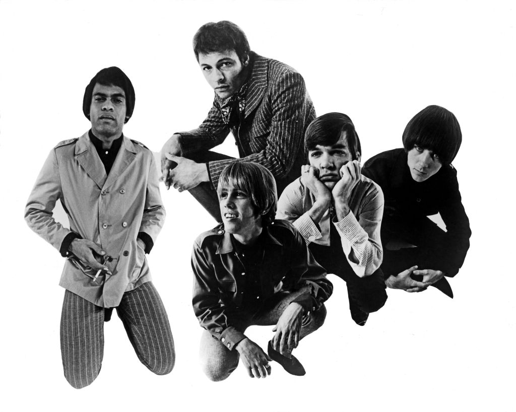 Love (L-R Johnny Echols, Arthur Lee (top), Bryan MacLean, Ken Forssi and Michael Stuart) pose for a publicity photo in 1967