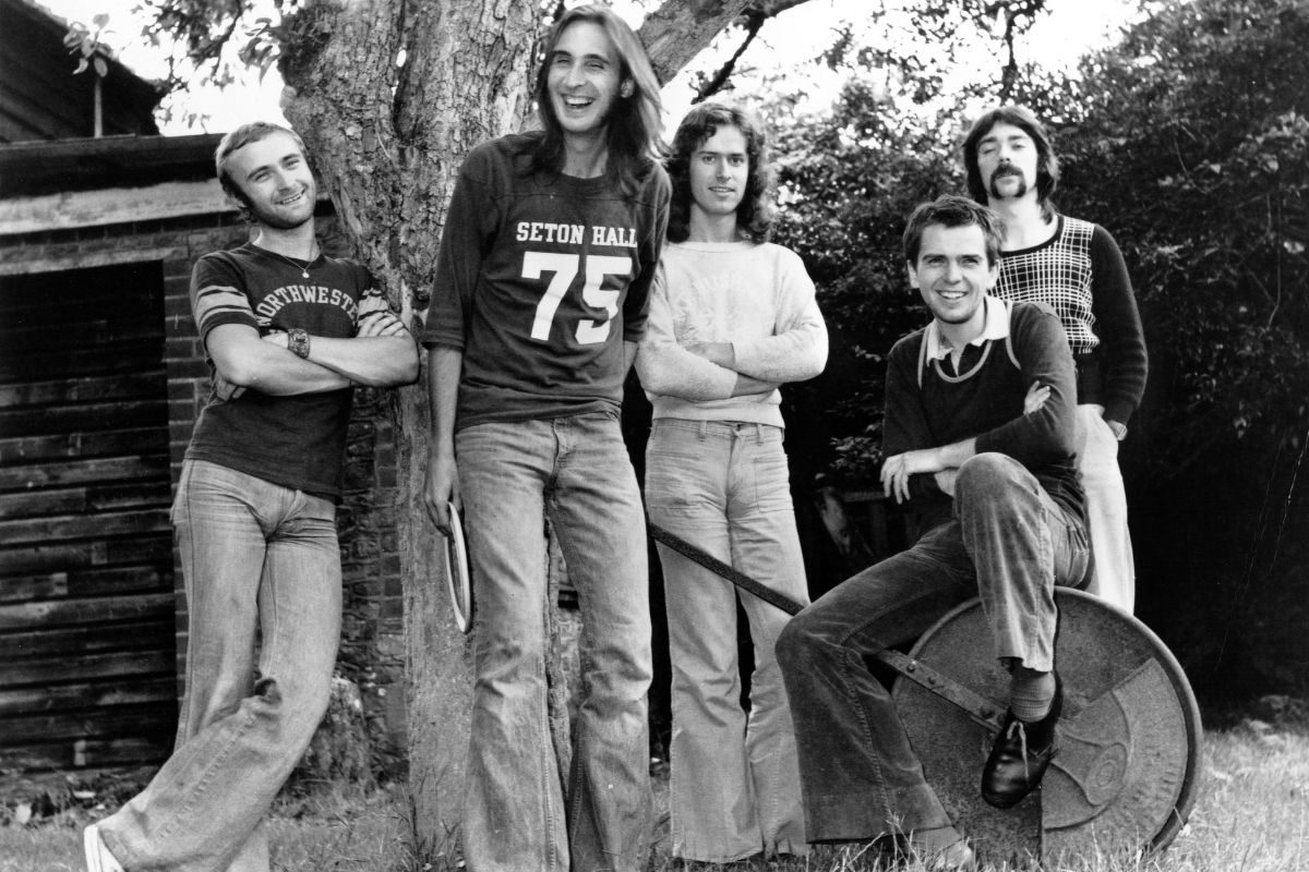 Phil Collins, Mike Rutherford, Tony Banks, Peter Gabriel, Steve Hackett of Genesis, 1972