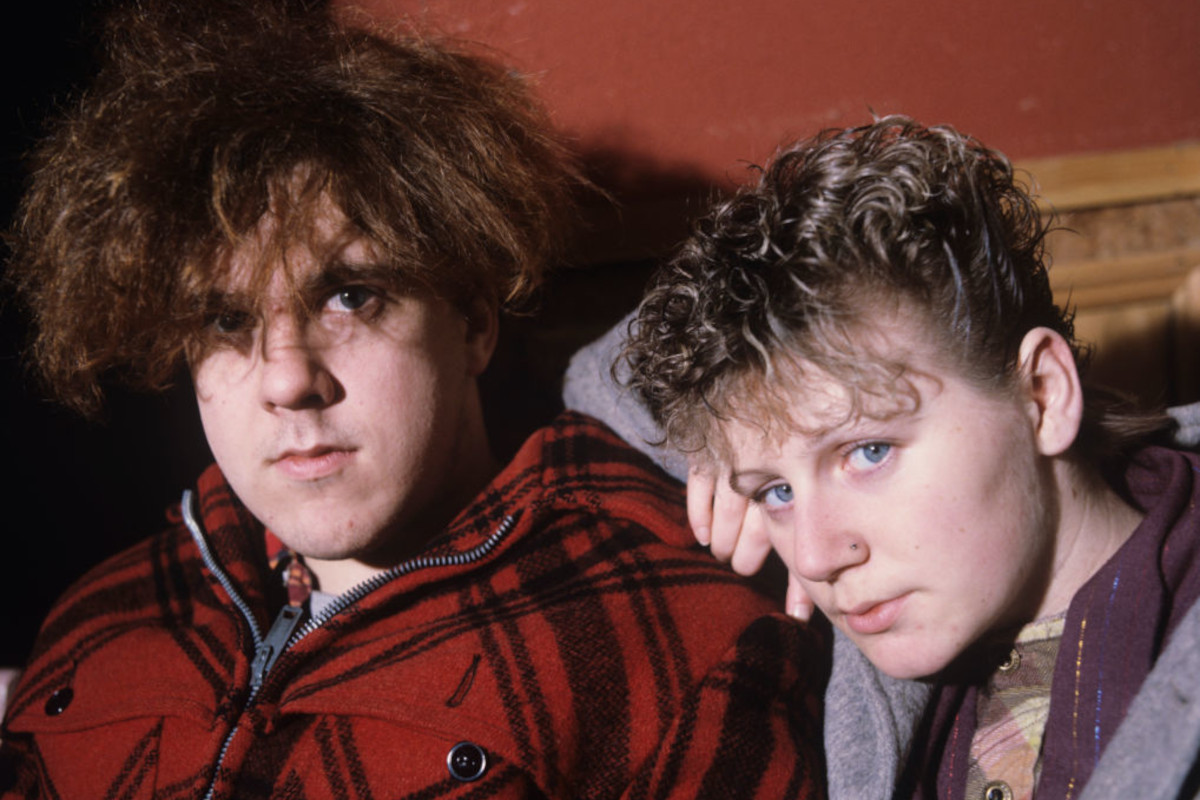 Robin Guthrie and Elizabeth Fraser of Cocteau Twins in 1983