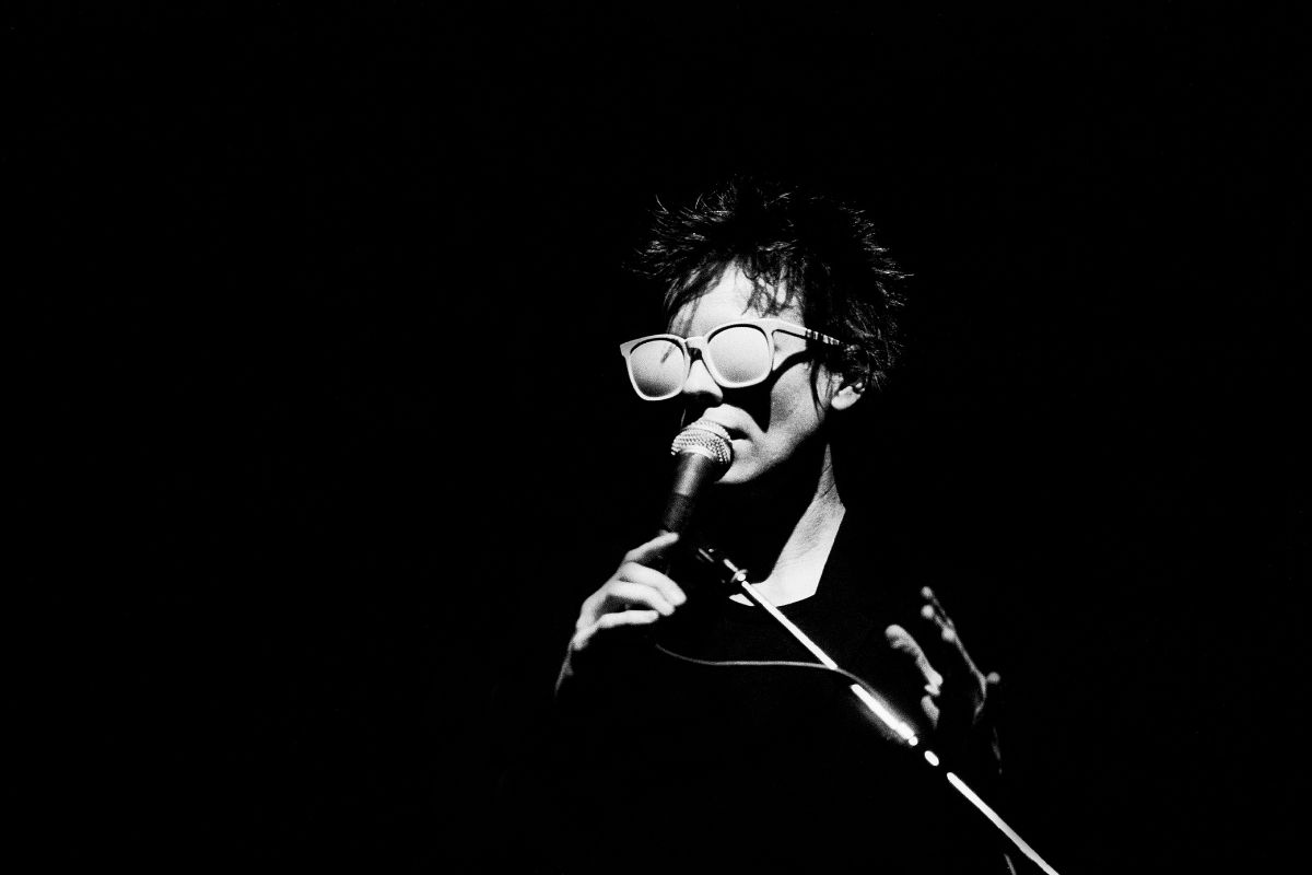 American musician Laurie Anderson performs on stage at Park West, Chicago, Illinois, May 19, 1982