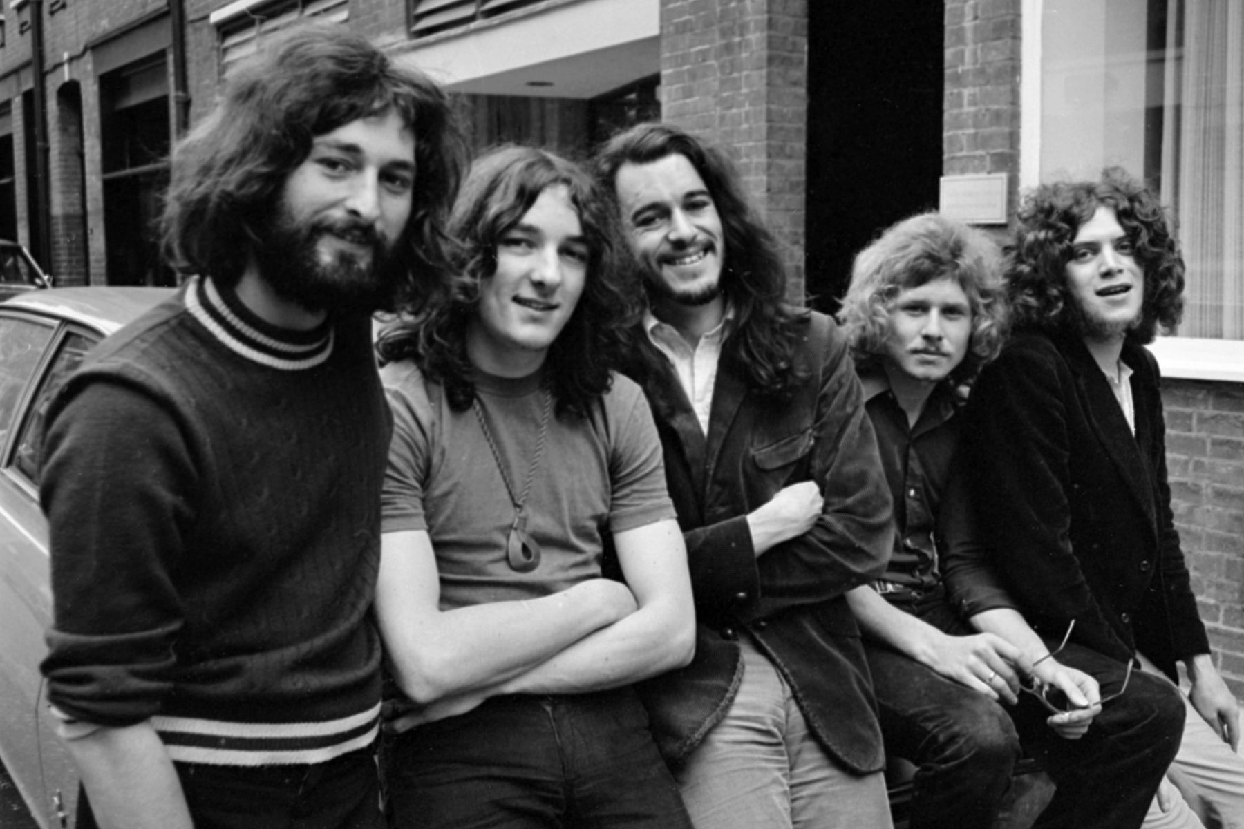 British pop group Supertramp, 1970. L-R Richard Davies, Roger Hodgson, Richard Palmer, Robert Millar and David Winthrop
