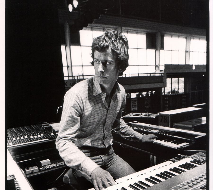Tony Banks, Genesis, 1981