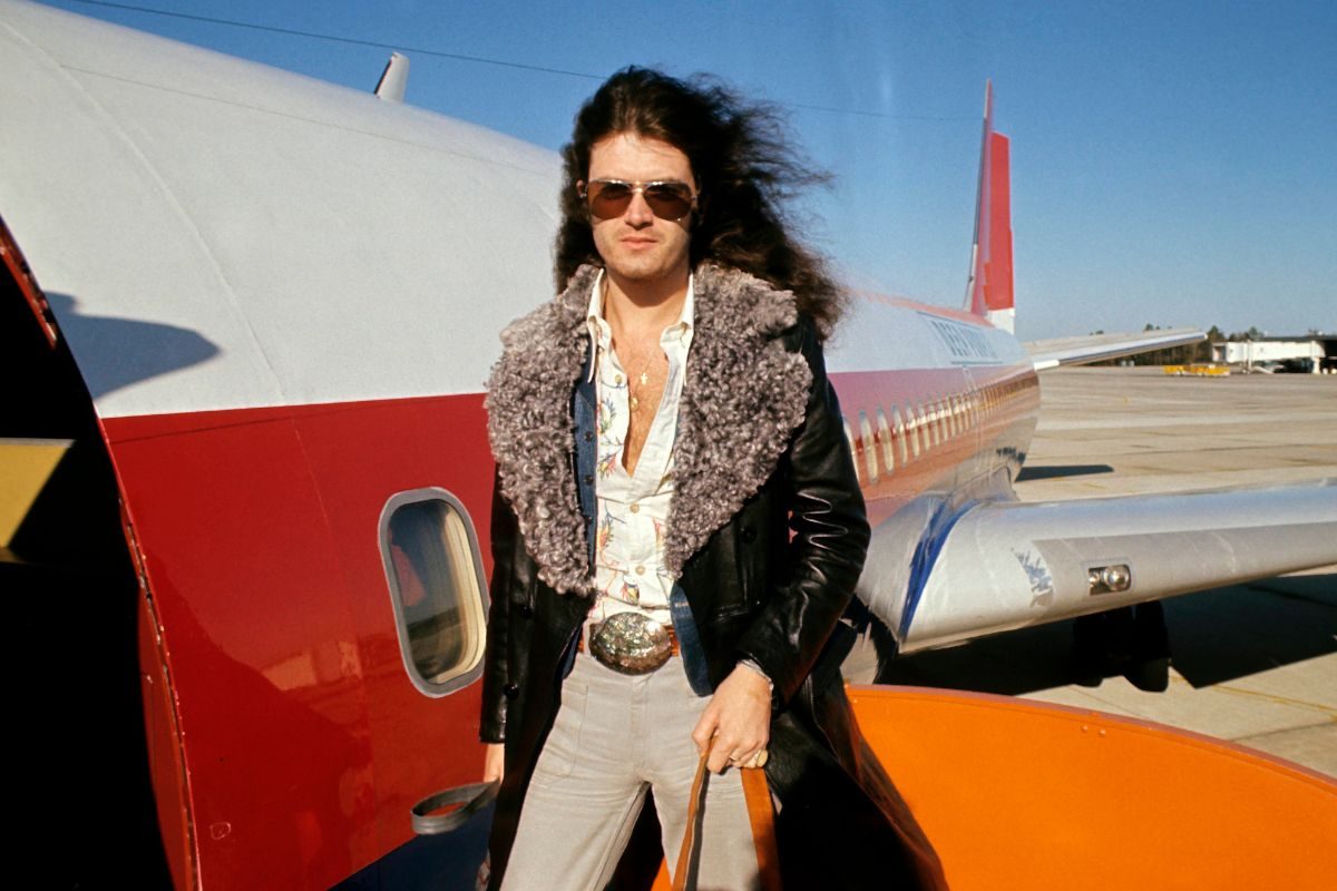 Deep Purple bassist Glenn Hughes during the band’s Far East travels, December 1975. He would spend a night in an Indonesian jail on suspicion of murder