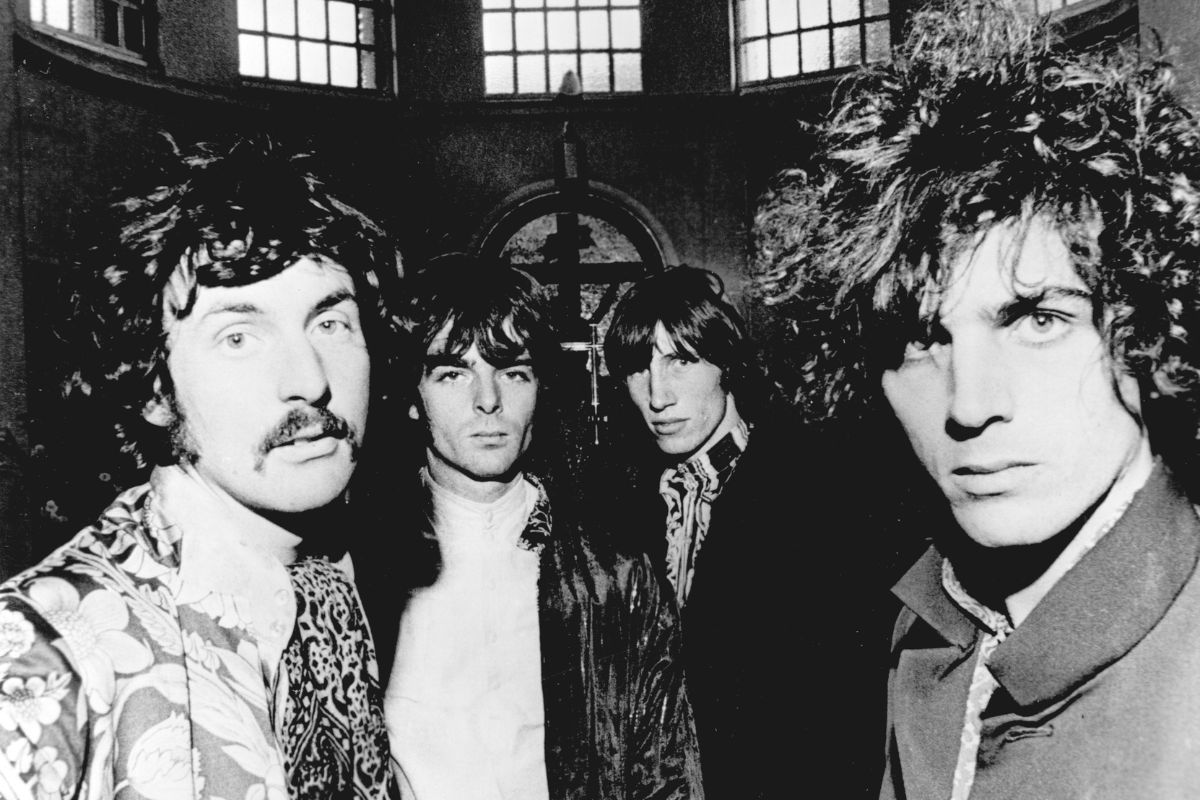 Pink Floyd, London, 1967. L-R Nick Mason, Rick Wright, Roger Waters, Syd Barrett
