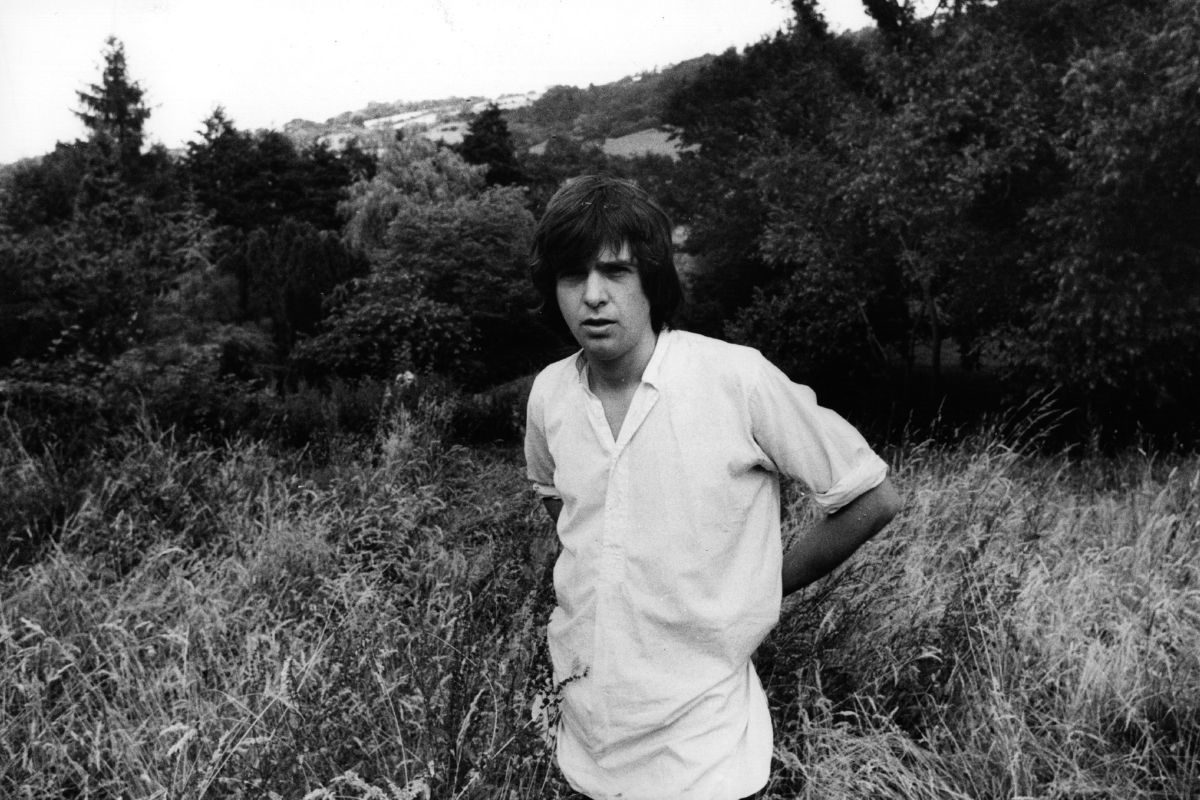 Peter Gabriel taking in the Somerset countryside, 8 August 1977