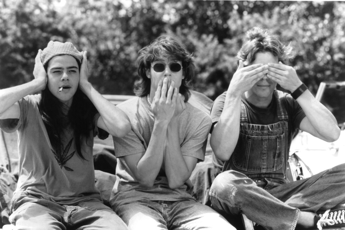 Rory Cochrane as hear no evil, Jason London as speak no evil and Sasha Jenson as see no evil in a scene from the film 'Dazed And Confused', 1993