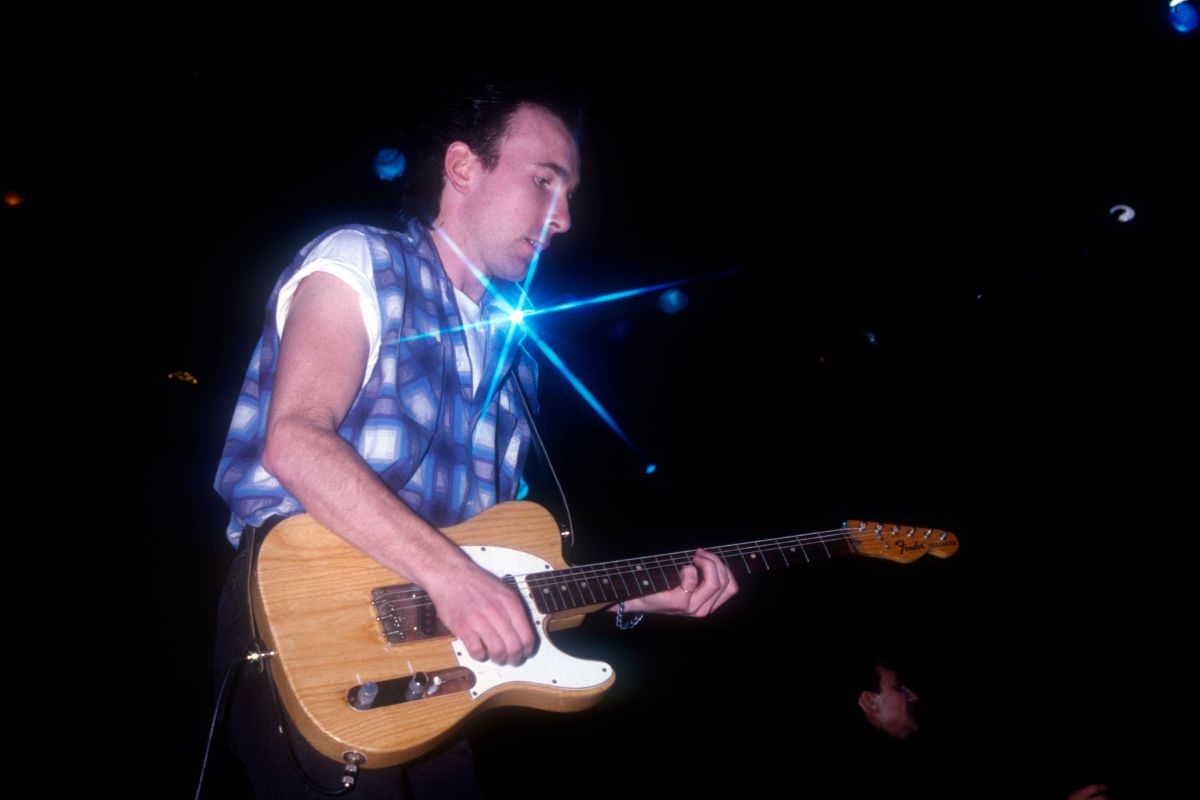 The Edge, U2, Unforgettable Fire tour, 1984