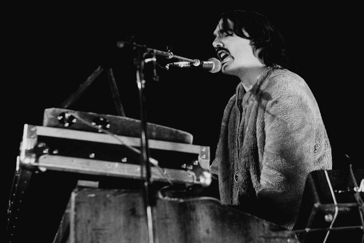 Dave Greenfield of The Stranglers performs on stage at The Rainbow Theatre, January 30th 1977
