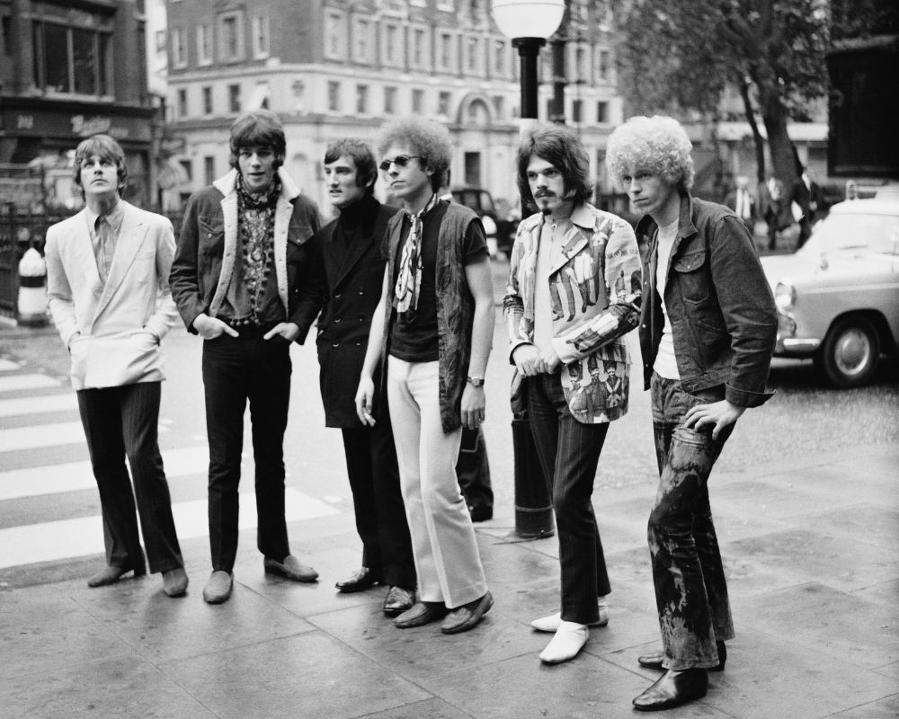 The Move and manager Tony Secunda (third from left) outside the Royal Courts of Justice, London, 11 October 1967 after the libel action brought by Prime Minister Harold Wilson