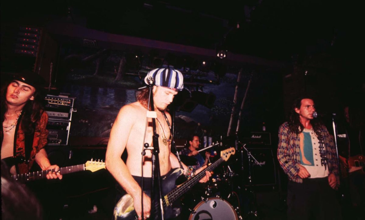 Pearl Jam, early 1991. L-R Stone Gossard, Jeff Ament, Dave Krusen, Eddie Vedder
