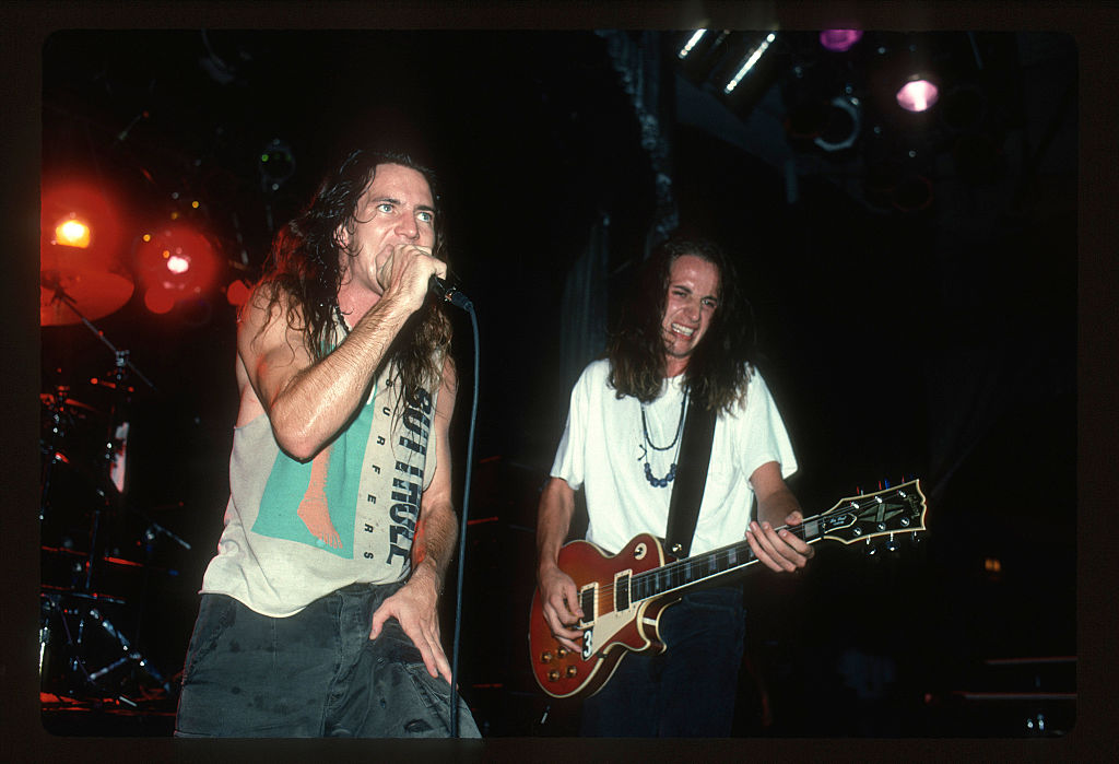 Eddie Vedder and Mike McCready of Pearl Jam at the Hollywood Palladium, October 6, 1991