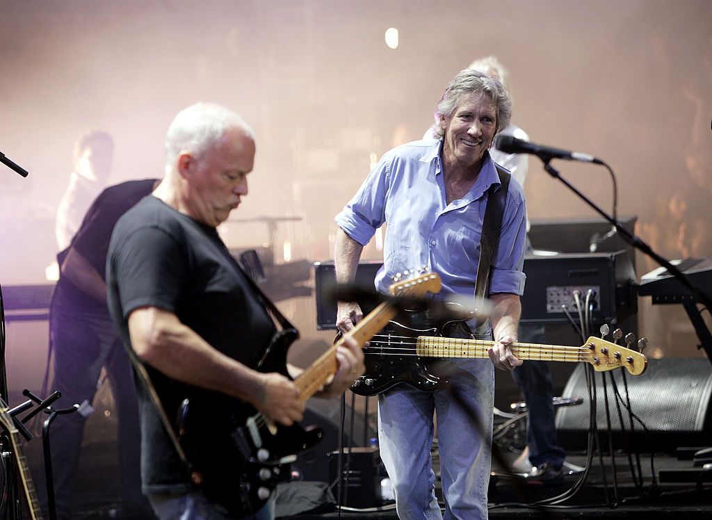 David Gilmour (L) and Roger Waters of Pink Floyd perform on stage at "Live 8 London" in Hyde Park on July 2, 2005 in London