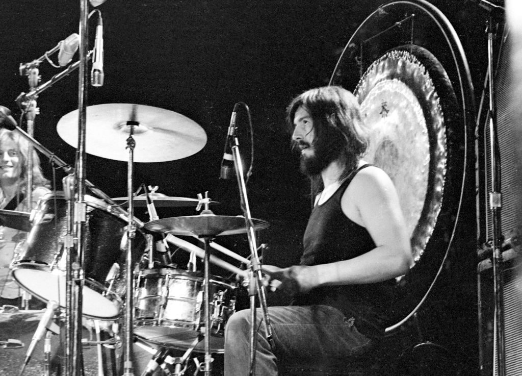 Drummer John Bonham of the rock band 'Led Zeppelin' performs onstage at the Forum on June 3, 1973 in Los Angeles, California