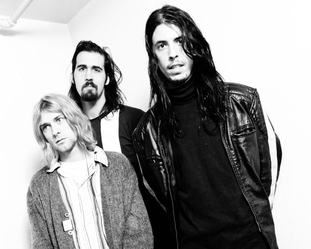Nirvana backstage at Nakano Sunplaza, Tokyo, Japan, December 19 1992. (From left) Kurt Cobain, Krist Novoselic, Dave Grohl