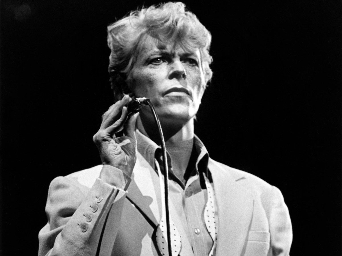 David Bowie performing on stage - Serious Moonlight tour, 1983