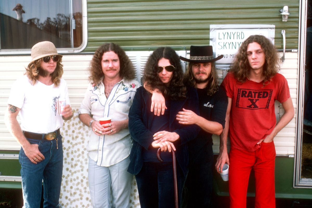 Lynyrd Skynyrd (L-R Leon Wilkeson, Billy Powell, Gary Rossington, Ronnie Van Zant and Allen Collins) October 1, 1976